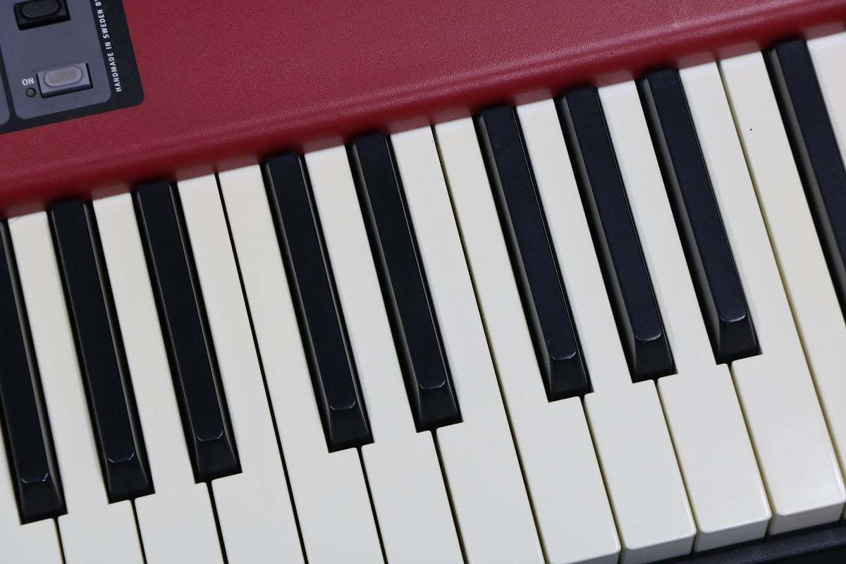 Clavia NORD PIANO 2 HA88 専用ケース 譜面置き ペダル付