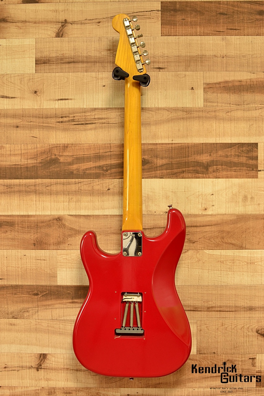 d*c様 落札価格より値下げ‼️ヴィンテージ　エレキギター　詳細不明　レザーケー d*c様 落札価格より値下げ‼️ヴィンテージ エレキギター 詳細