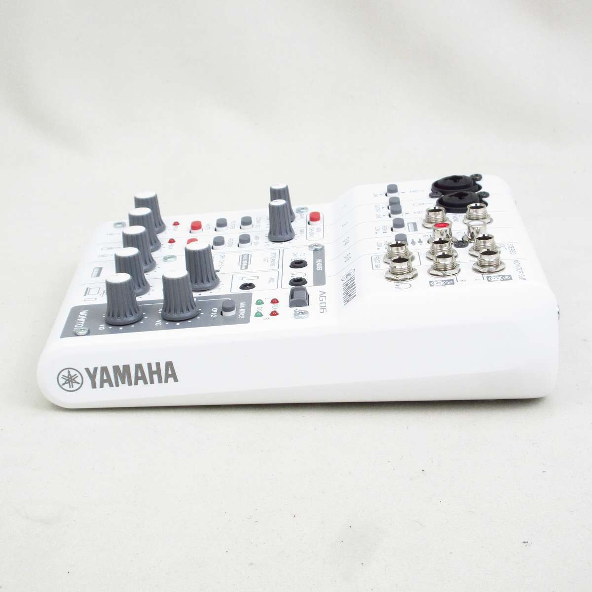 YAMAHA AG06MK2 W ライブストリーミングミキサー 【横浜店】（中古