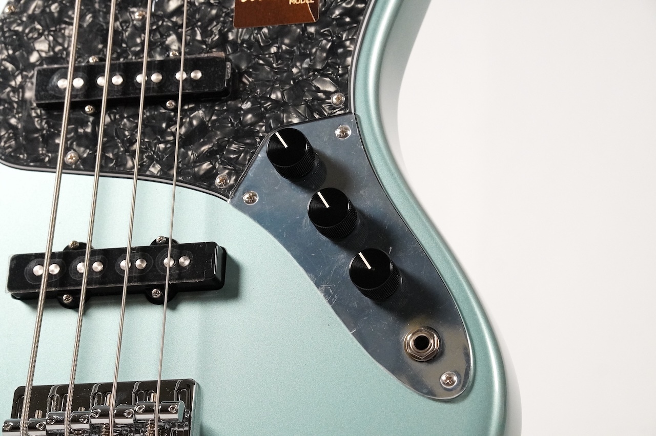 Bacchus WL604 RSM/R -Ice Blue Metallic-（新品/送料無料）【楽器検索