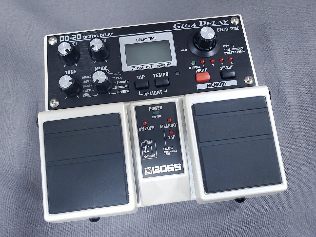 BOSS DD-20 Digital Delay 