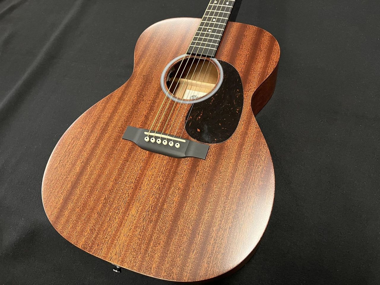 ギター Martin Road Series 000-10E Amazon.com: Martin Guitar Road Series GPC-11E Acoustic