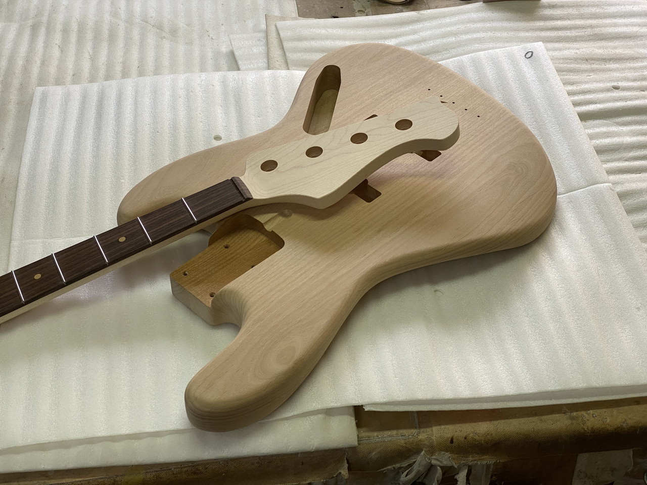 FREEDOM CUSTOM GUITAR RESEARCH 【6月入荷予定】C.S.Retro Series JB