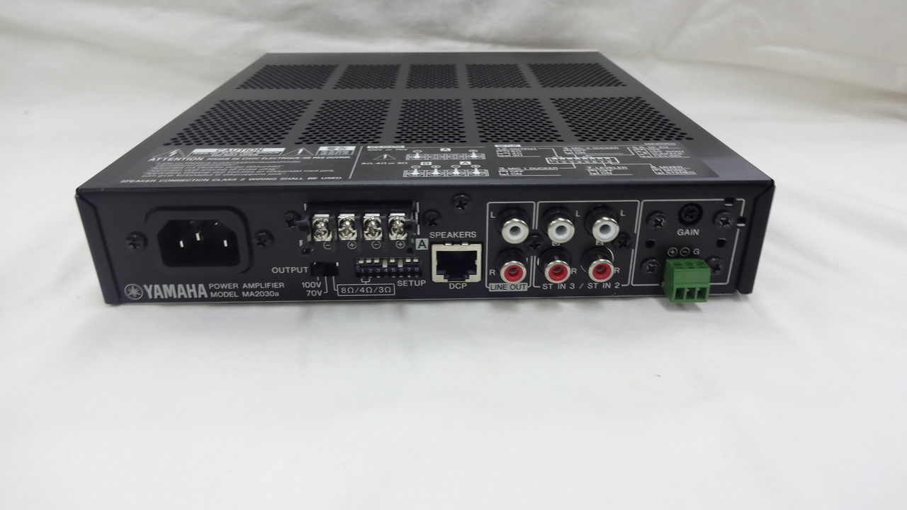 【中古・極美品】YAMAHA MA2030a パワーアンプ YAMAHA MA2030a（中古/送料無料）【楽器検索デジマート】