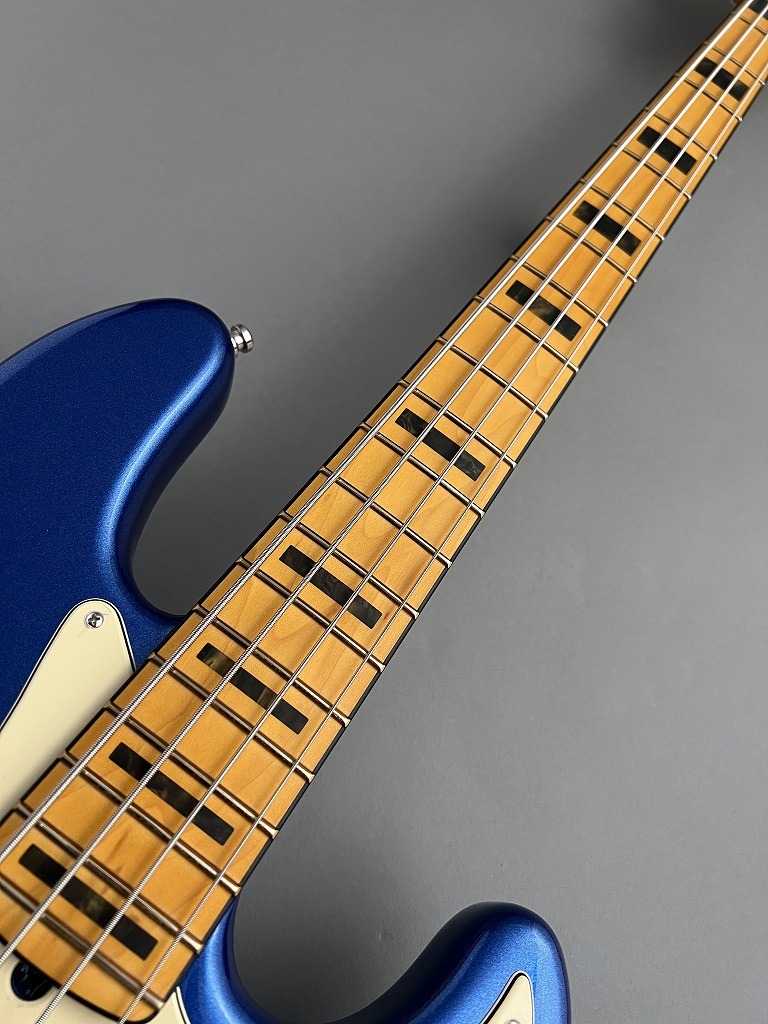 Fender USA American Ultra Jazz Bass -Cobra Blue/Maple-【NEW