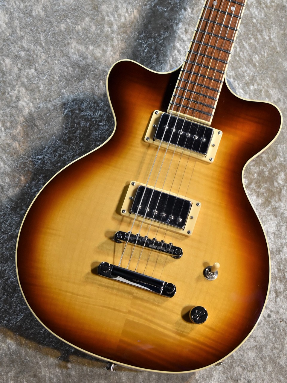 Hofner Leader CT - Sunburst HCT-4800-SB #Y0209Y045  【チョイ傷特価】【2.76kg】【Contemporary series 】（新品）【楽器検索デジマート】