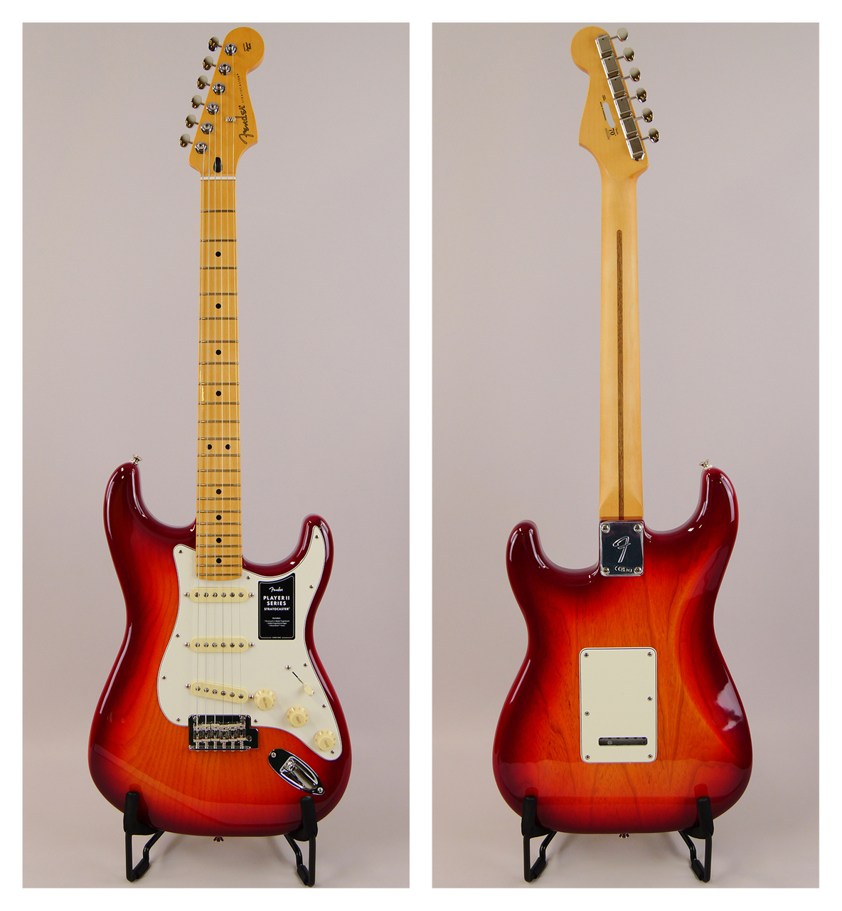 ほぼ新品フェンダーFender Stratocaster CherryBurst Fender MEX Player II Stratocaster (Transparent Cherry Burst