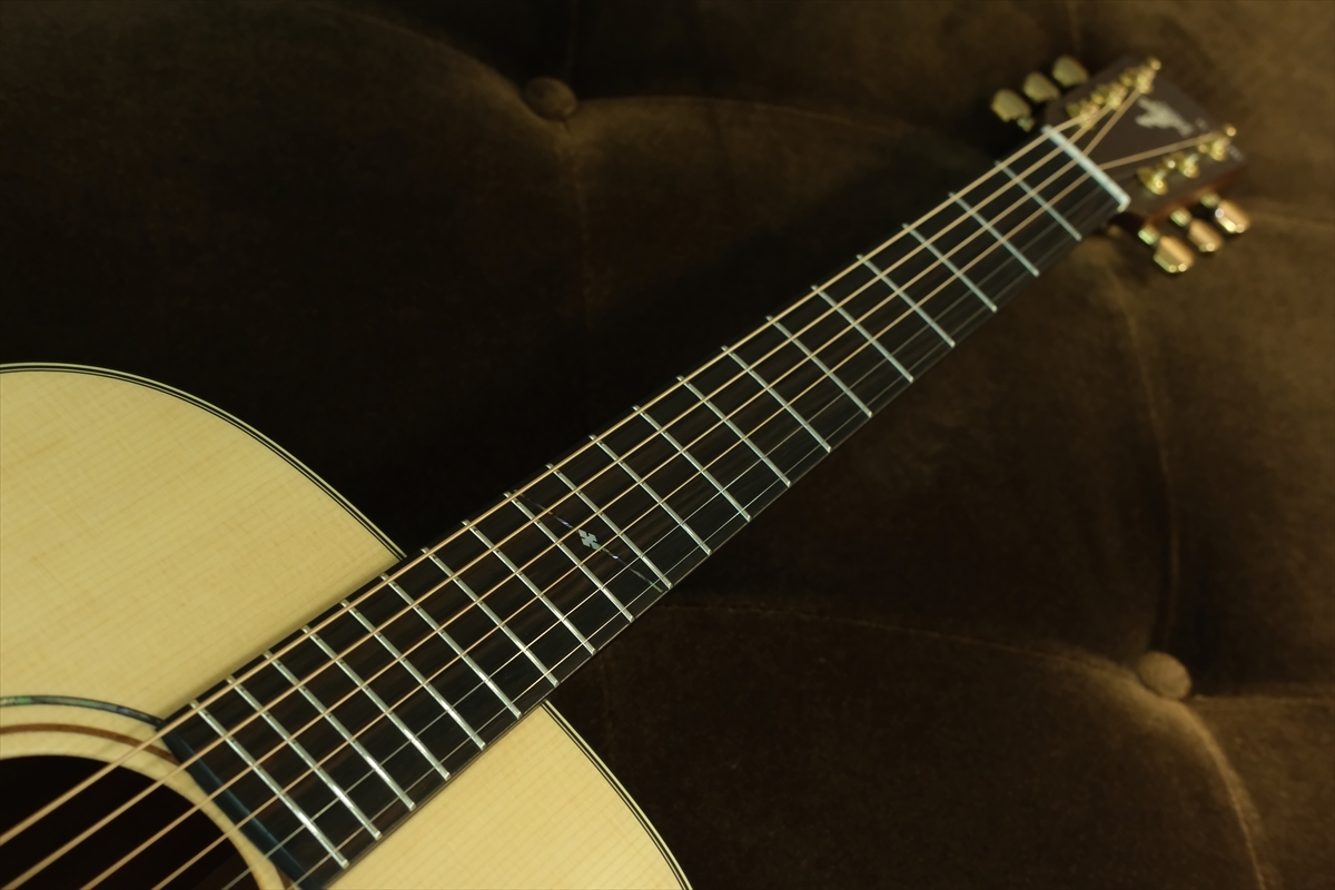 ヤイリギター LO-90 N 【2000年購入美品】 ヤイリギター LO-90 N 【2000年購入美品】 ヤイリギター LO-90 N