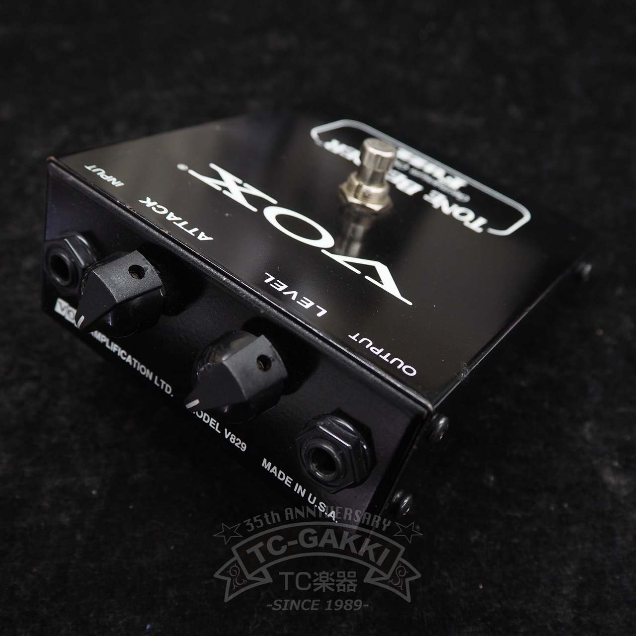 ギター VOX TONE BENDER V829 The VOX Showroom - The Vox V829 Tone Bender