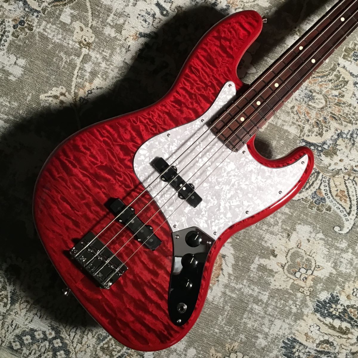 Fender Made in Japan Hybrid II 2024 Collection Jazz Bass Quilt Red 