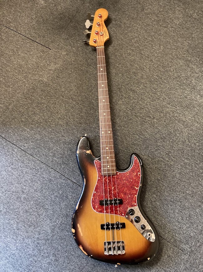 Fender ビンテージシリーズ Jazz Bass（中古）【楽器検索デジマート】