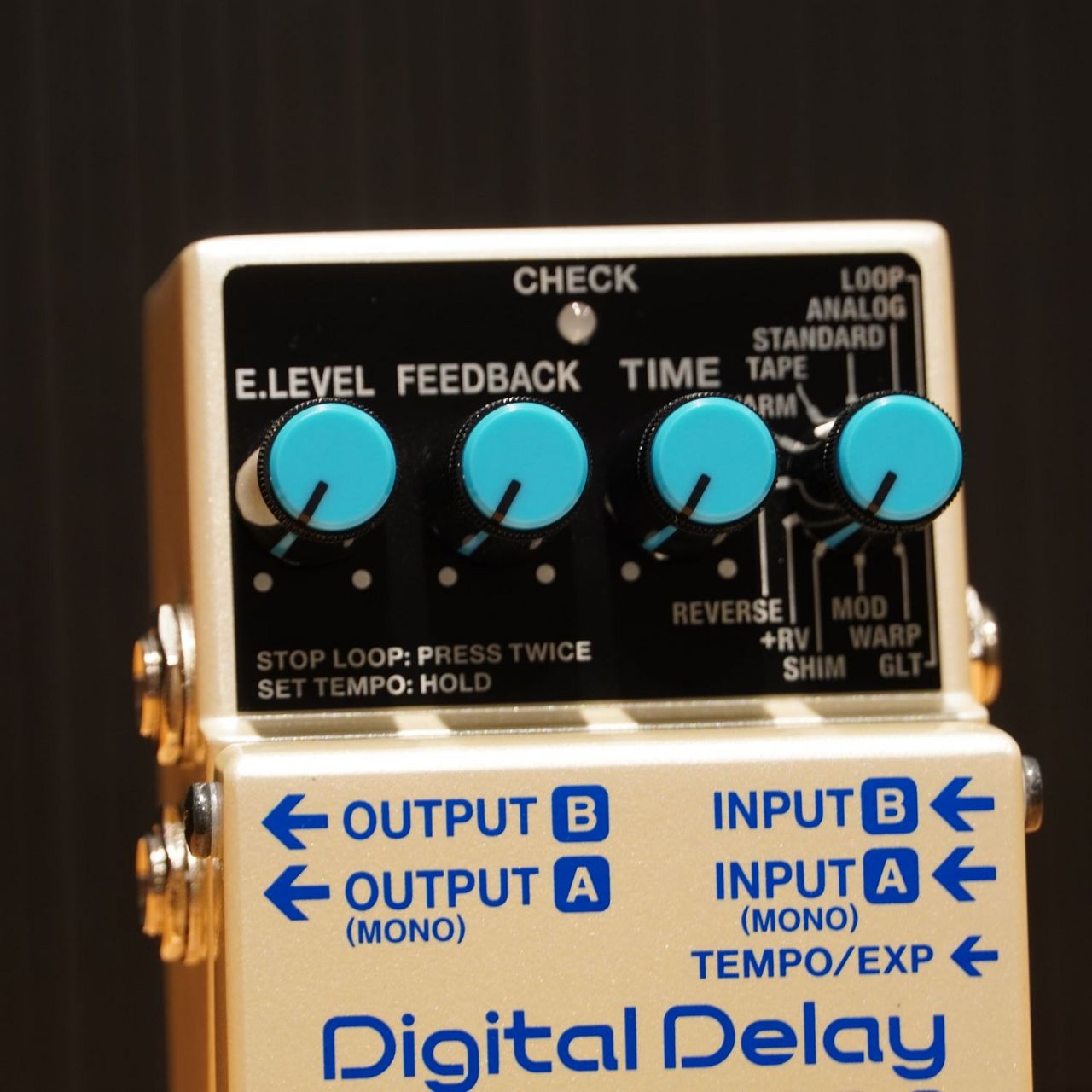 BOSS DD-8 Digital Delay 付属品完備（中古/送料無料）【楽器