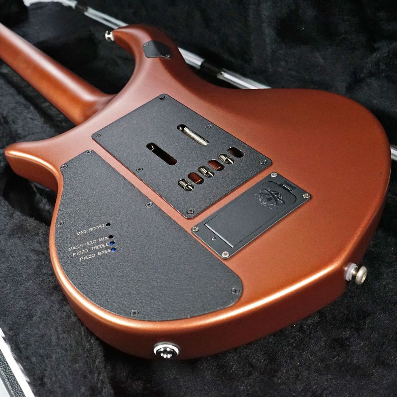 MUSIC MAN Majesty 6 MetallicCopperFire 中古 重量3.07Kg（中古