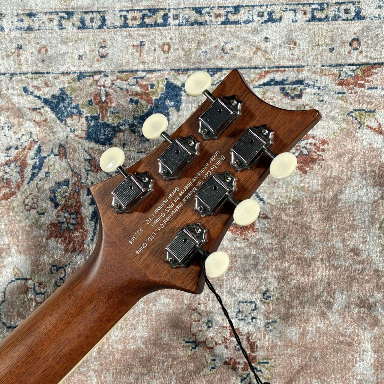 Paul Reed Smith(PRS) SE Parlor VM アコースティックギター