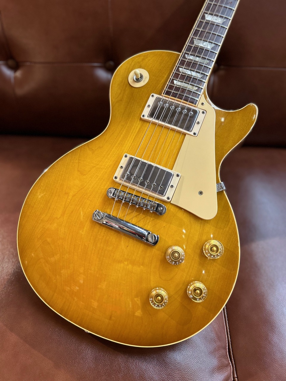 Gibson 【イチオシ中古】Les Paul Standard Honey Burst 【1994年製】【4.64kg】（中古）【楽器検索デジマート】