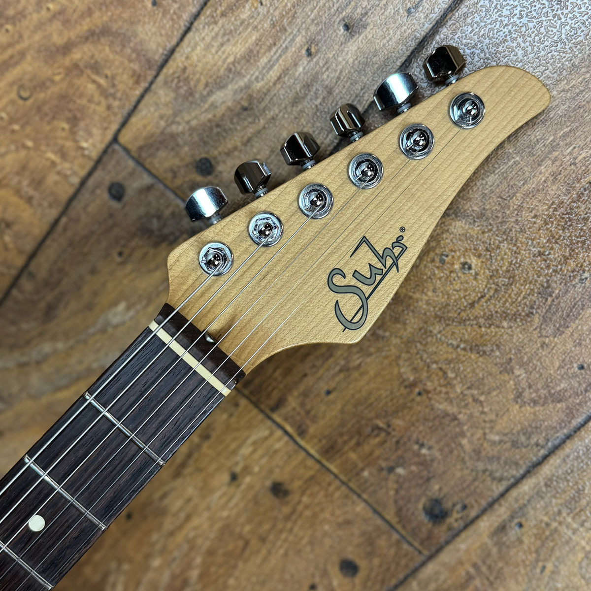 エレキギター Suhr Mateus Asato Classic S Antique Suhr Mateus Asato Signature Classic S Antique Shell Pink（中古