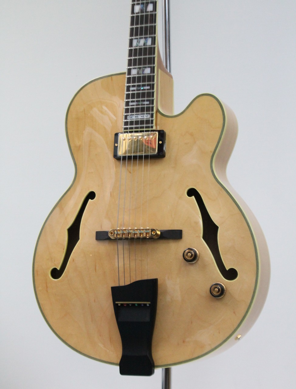 Ibanez PM200 / パットメセニー シグネチャーモデル【Made in Japan