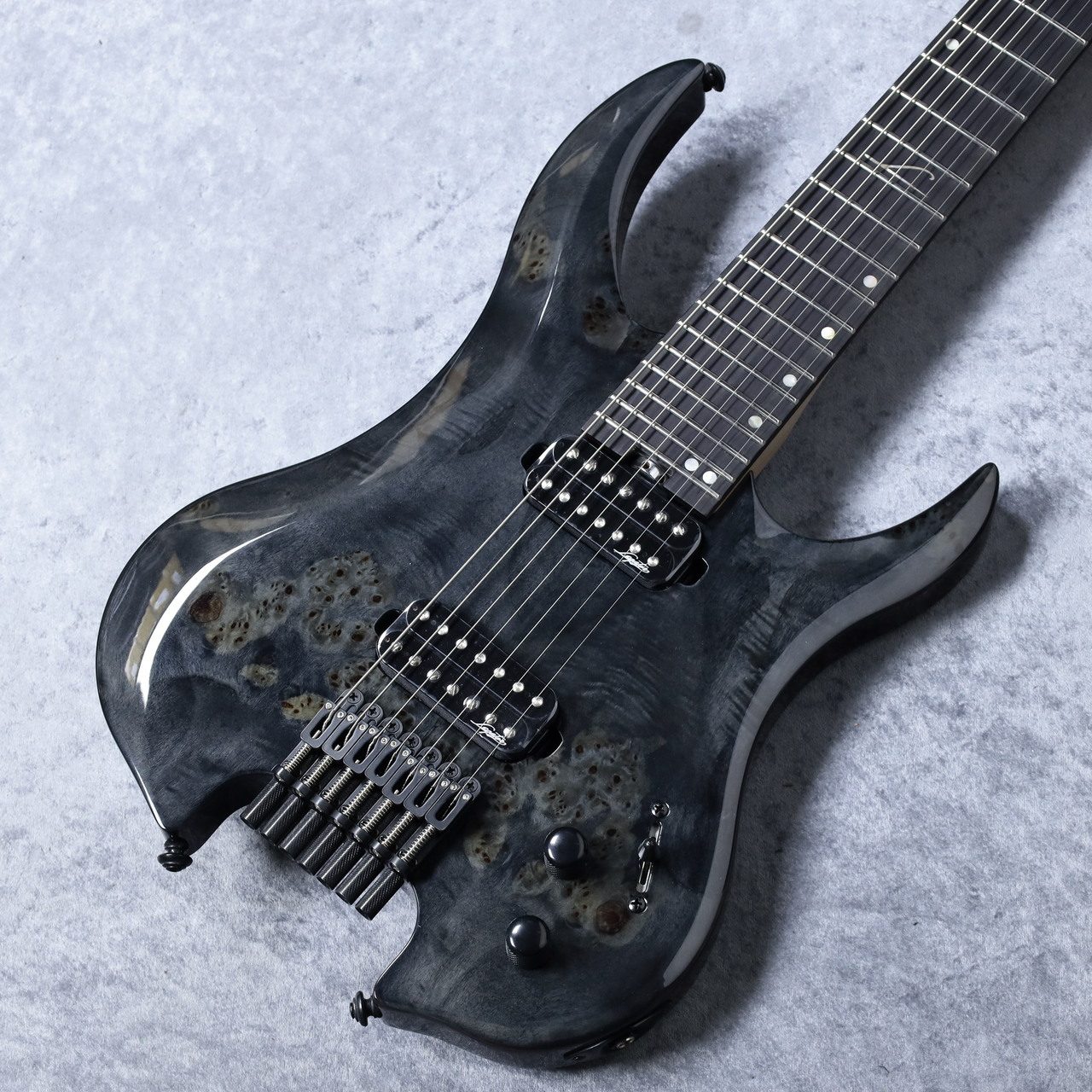 Legator G7SS (Black) ストレートフレット仕様 7弦ヘッドレス