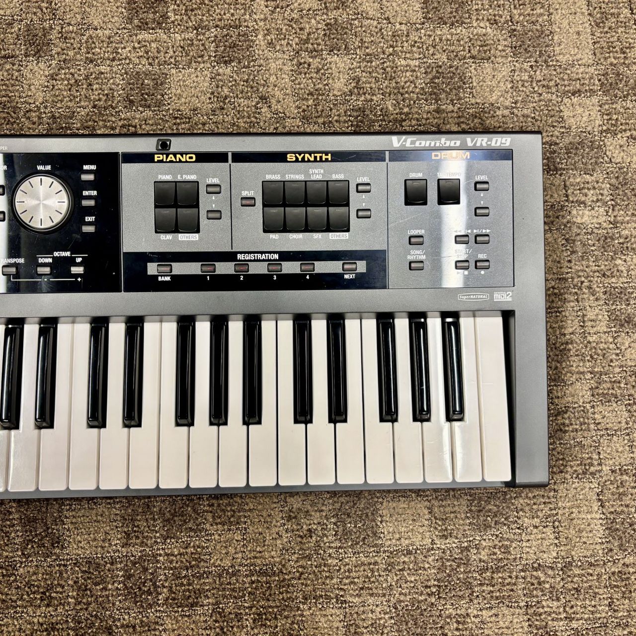 き*ん様 Roland V-Combo VR-09 中古美品 ACアダプター付き き*ん様 Roland V-Combo VR-09 中古美品 ACアダプター付き き
