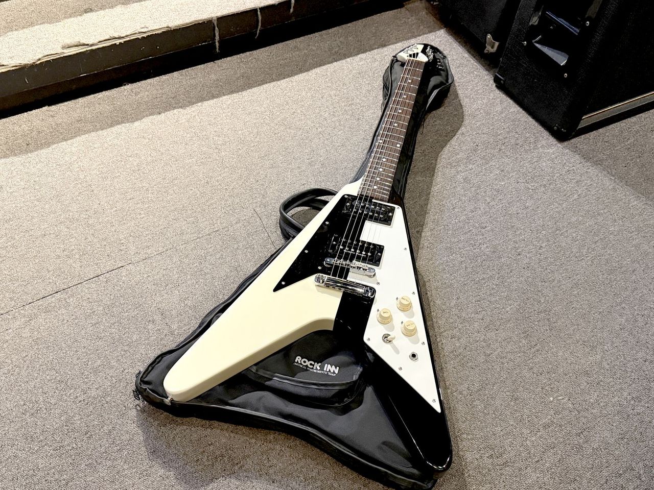 TOKAI SD652 L White 現状品　ビンテージ TOKAI SD652 L White 現状品 ビンテージ