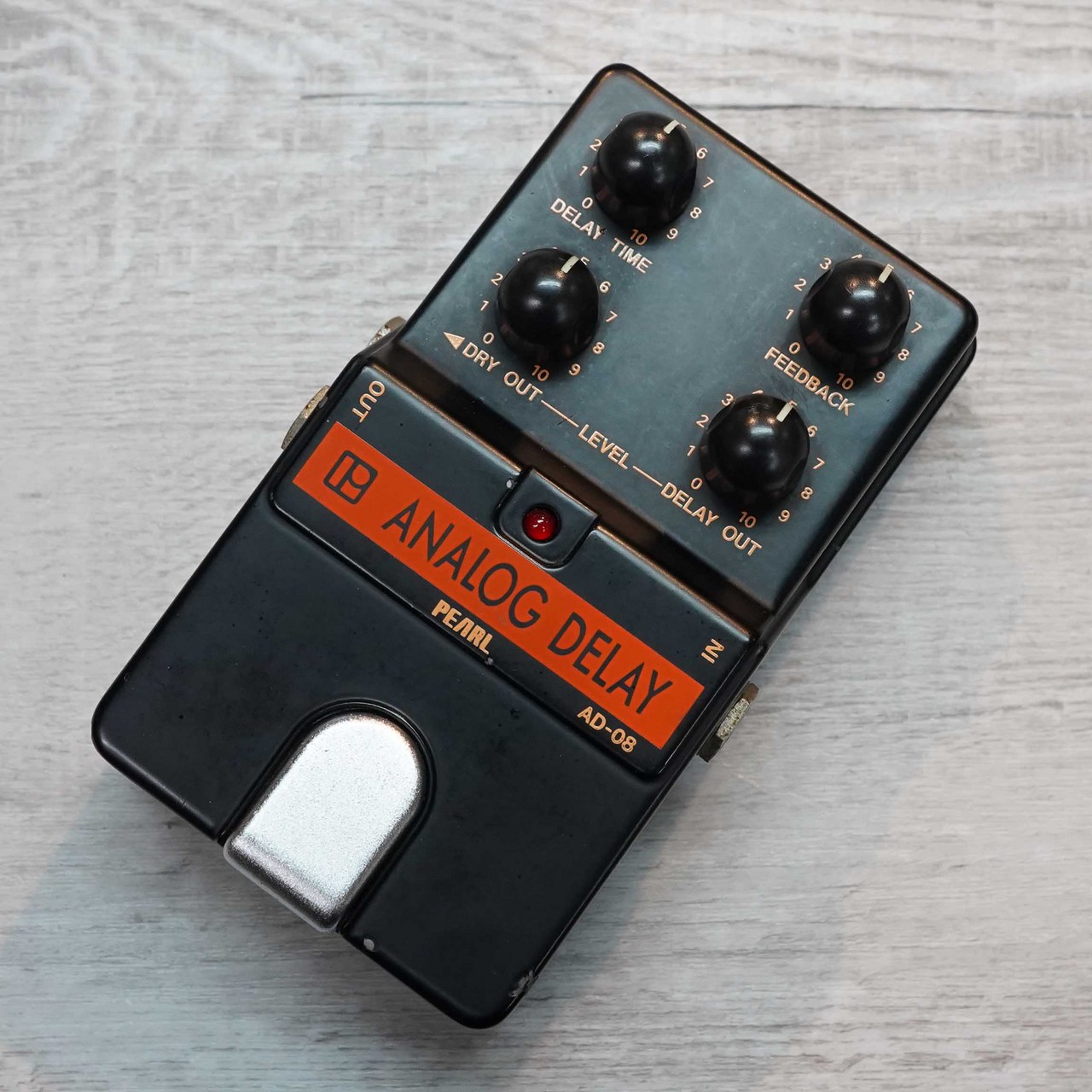 Pearl Analog Delay AD-08 Pedal - YouTube