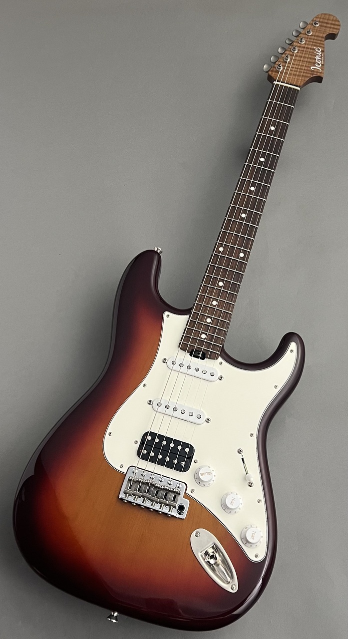 Iconic Guitars Solana 62S -Vintage Modern - Faded 3Tone Sunburst