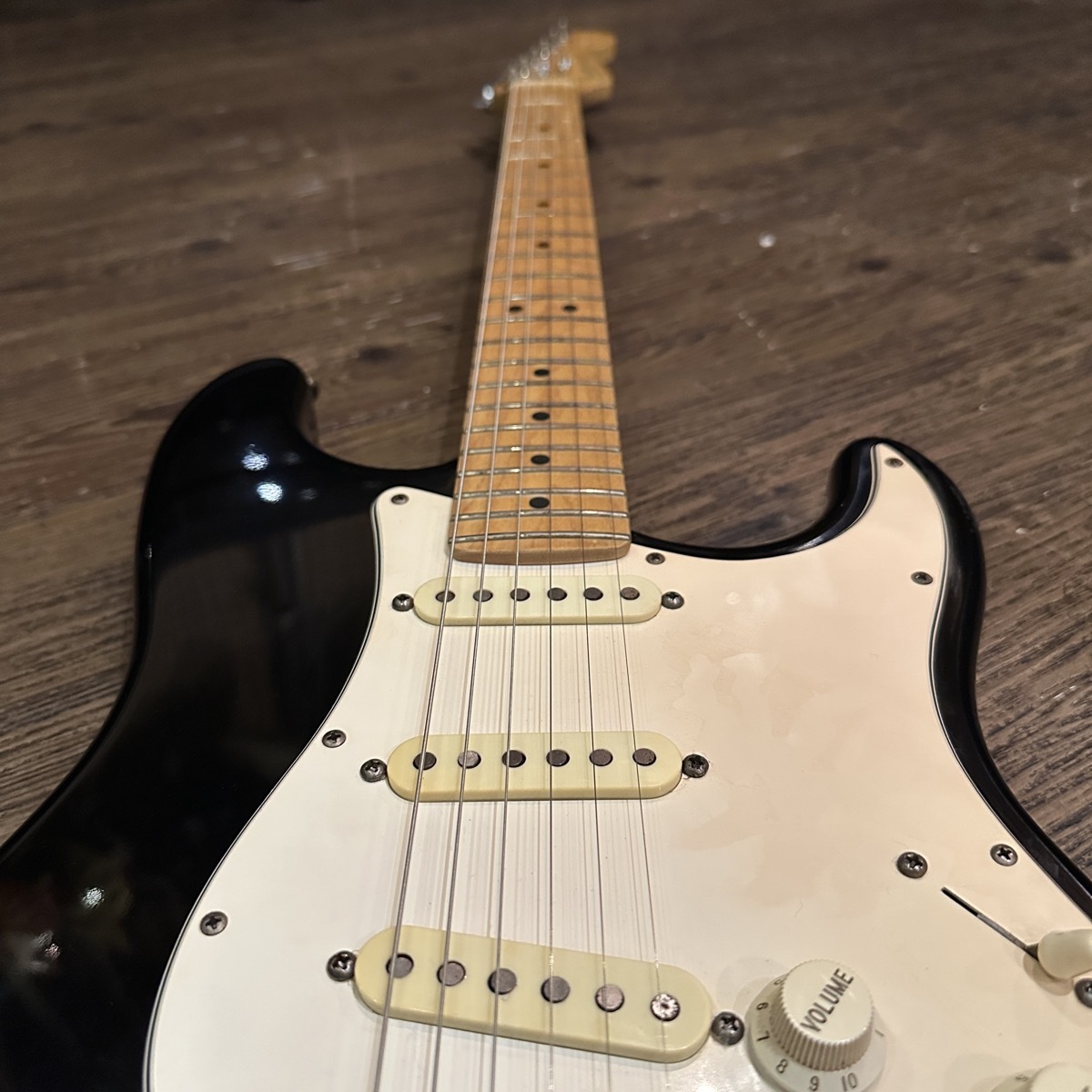 ギター FenderUSA American standard Stratocaster Fender USA American Standard Stratocaster 1992年製 Electric Guitar