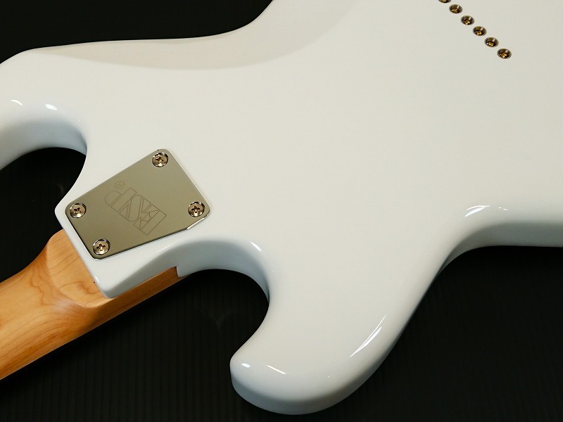 EDWARDS 【Seymour Duncan搭載!!】ULTRATONE-SE -White-（新品）【楽器