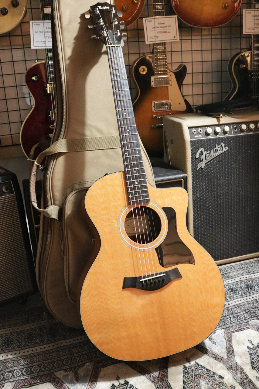 Taylor 114ce Walnut 2017 Acoustic Guitar with ES2 Pickup