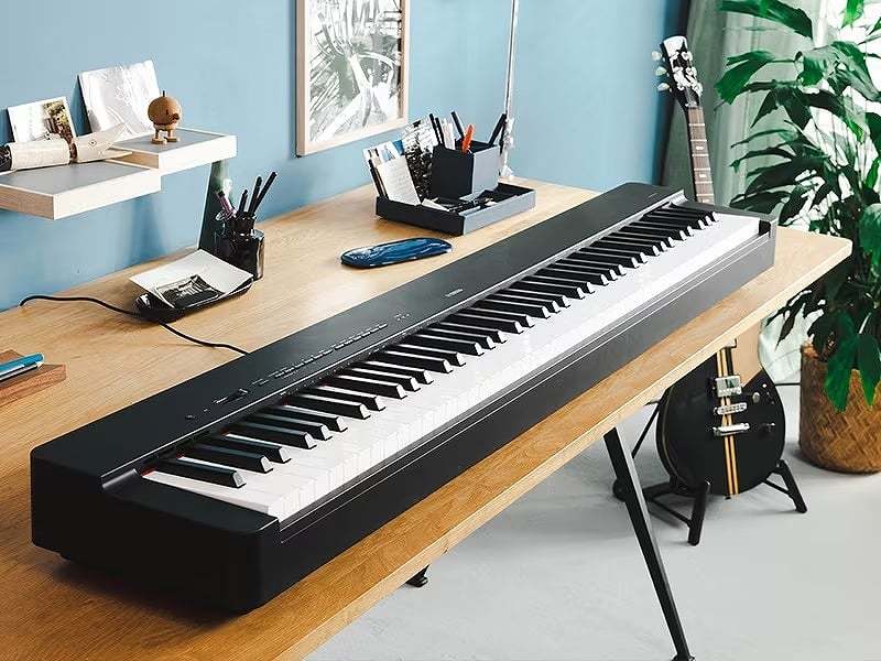 YAMAHA P-225B ブラック 電子ピアノ (P225)【渋谷店】（新品/送料無料