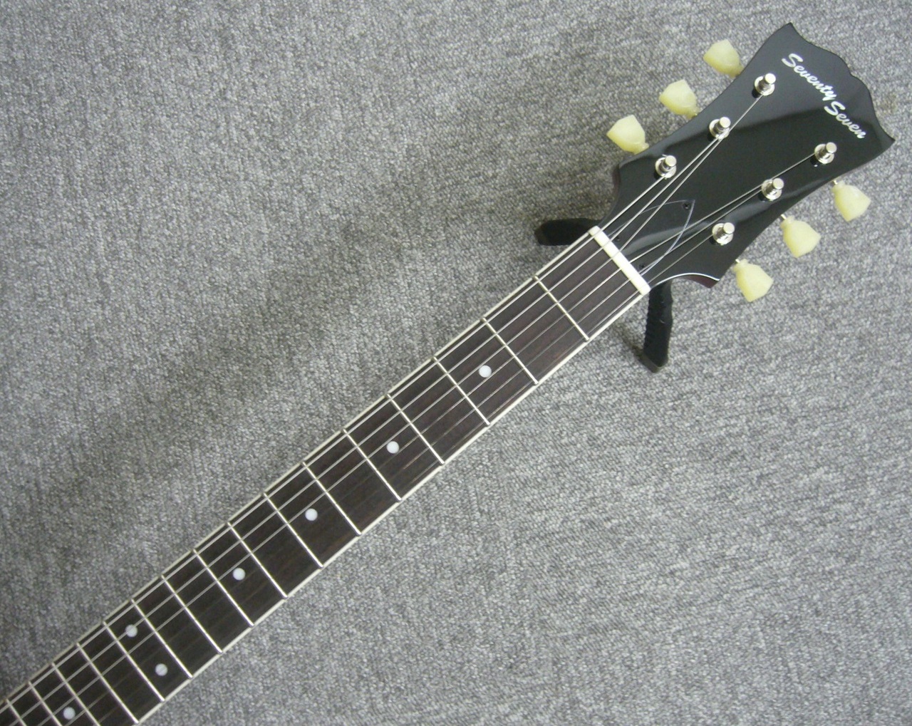 Seventy Seven Guitars EXRUBATO-STD-JT ITB・セミアコ 専用ハード