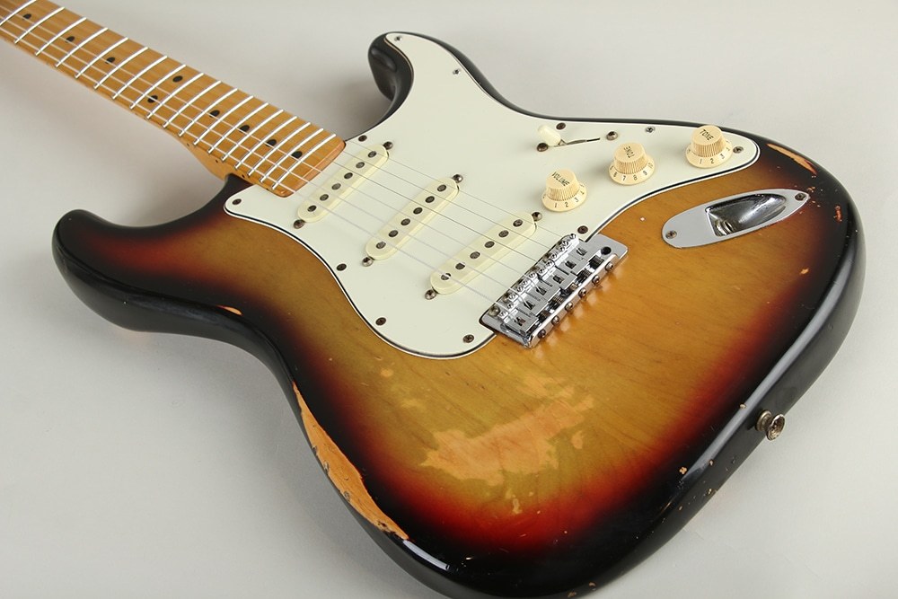Fender 1976 Stratocaster Sunburst（ビンテージ）【楽器検索デジマート】