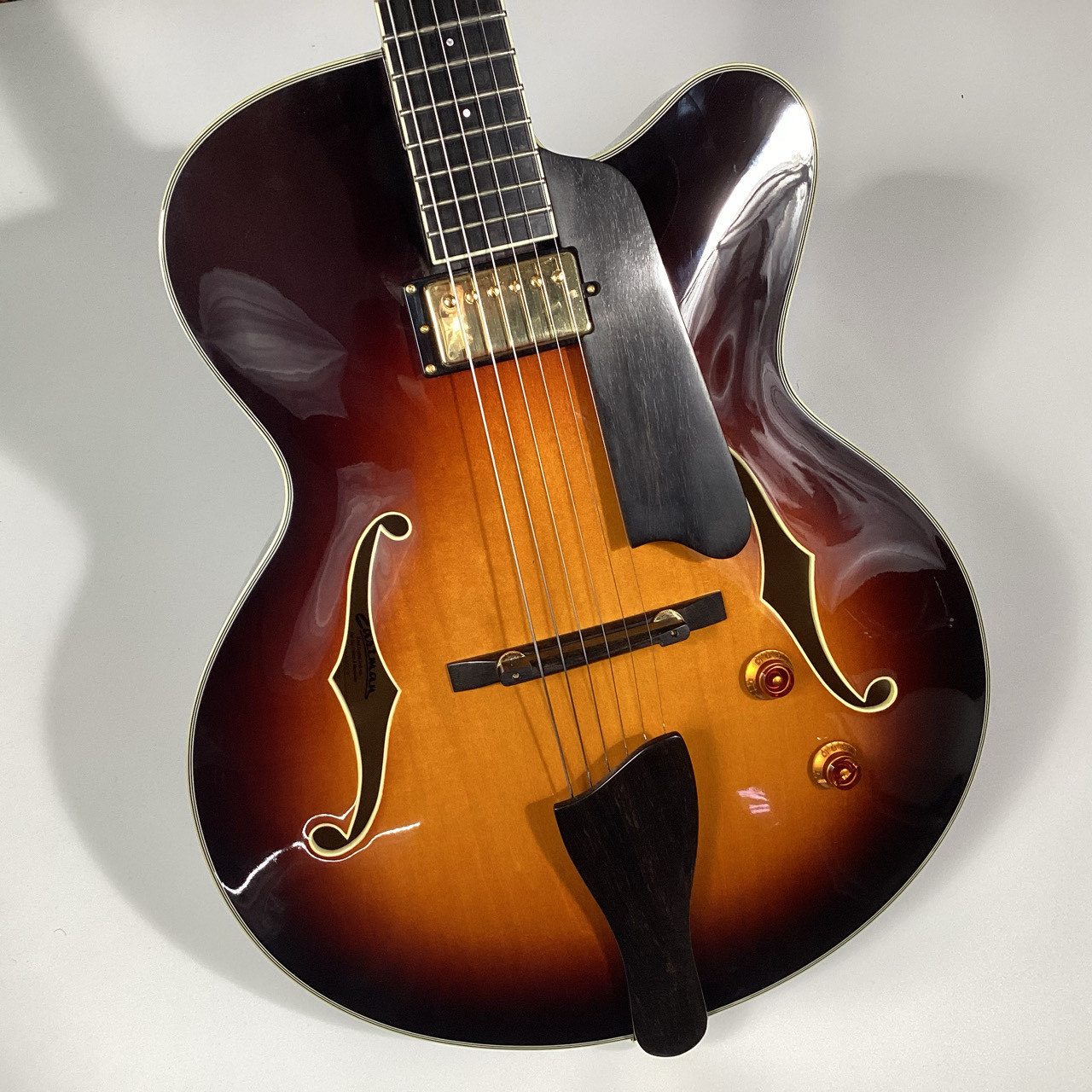 Eastman AR-403CE/SB 週間セール❗️ Eastman AR-403CE/SB 週間セール❗️