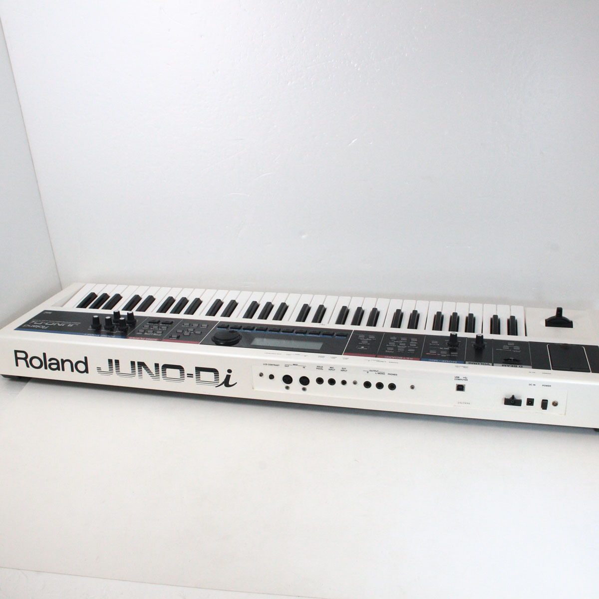 【美品】Roland JUNO-Di シンセサイザー ホワイト 美品】Roland JUNO-Di シンセサイザー ホワイト 徹底的に「ホワイト