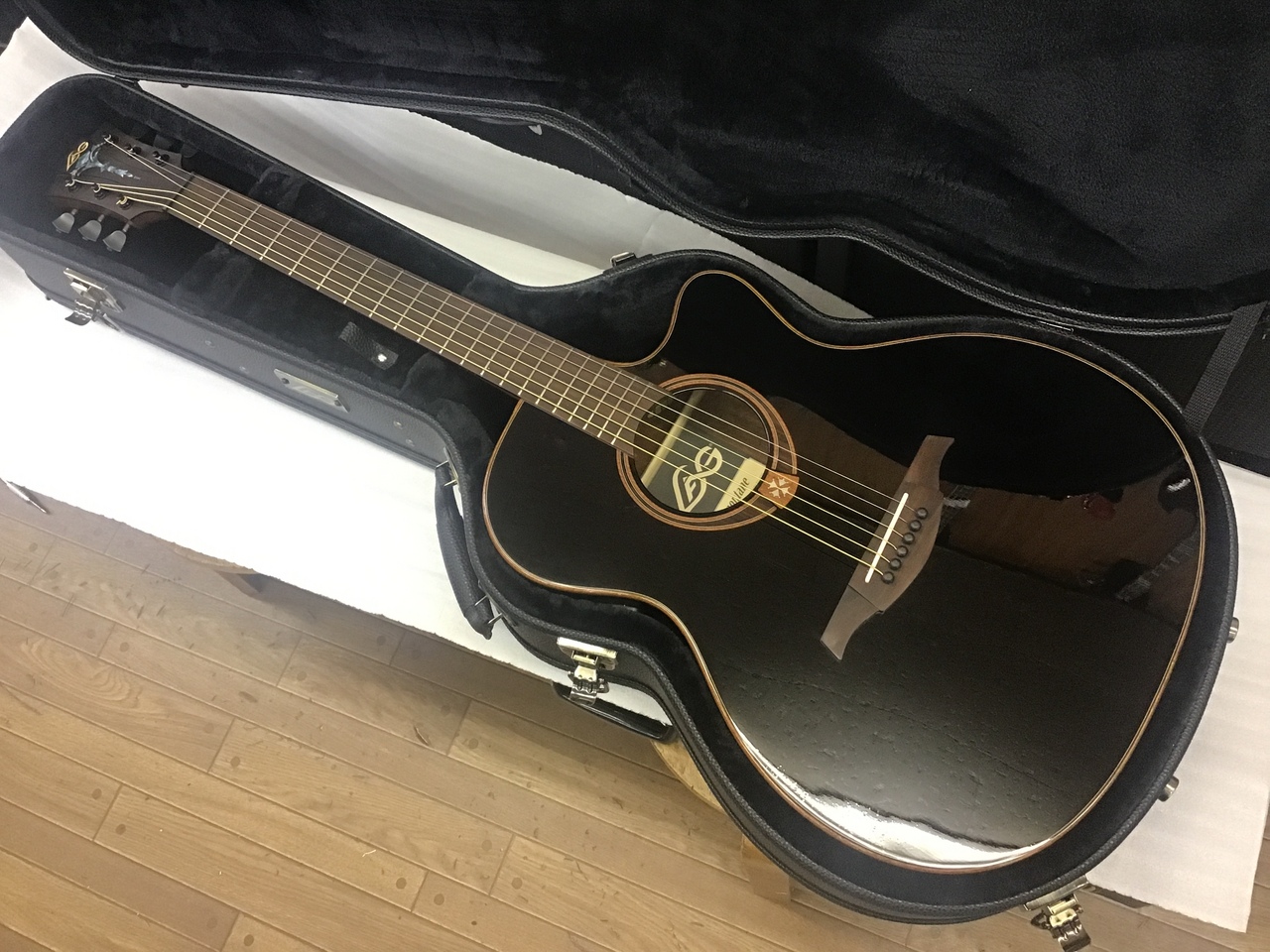 LAG Guitars T118ACE/BLK（中古）【楽器検索デジマート】