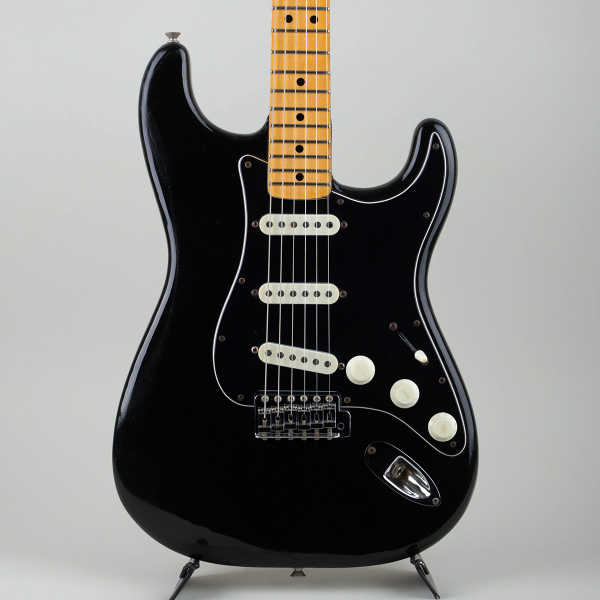 Fender 1976 Stratocaster Black（ビンテージ）【楽器検索デジマート】
