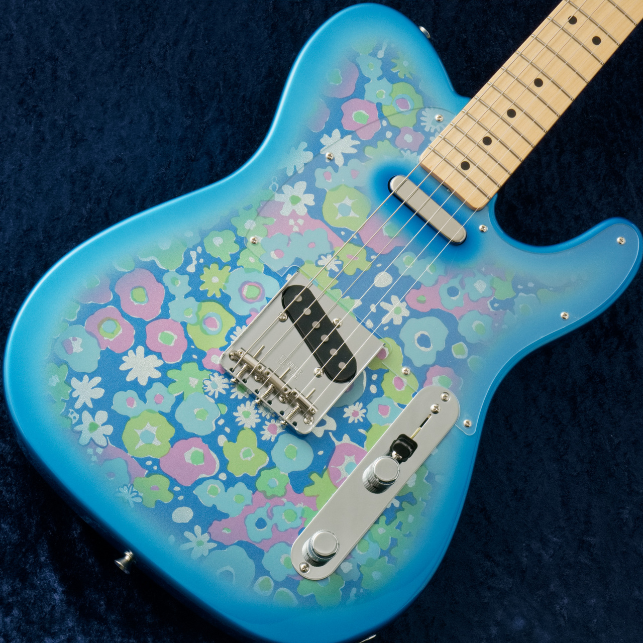 Fender Made in Japan Limited Edition Telecaster -Blue Flower