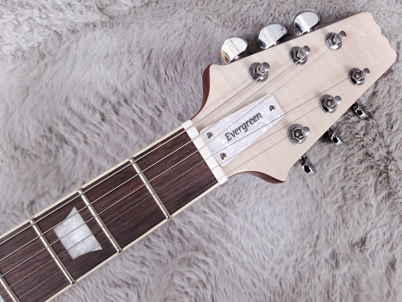 Aria Pro II PE-AE200 MBWH(Marble White)（新品）【楽器検索デジマート】