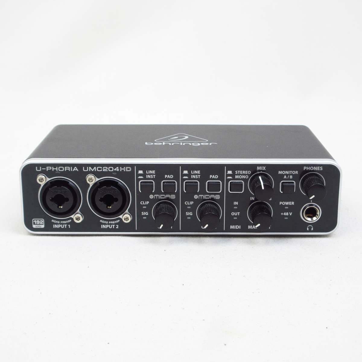 BEHRINGER UPHORIA UMC204HD 