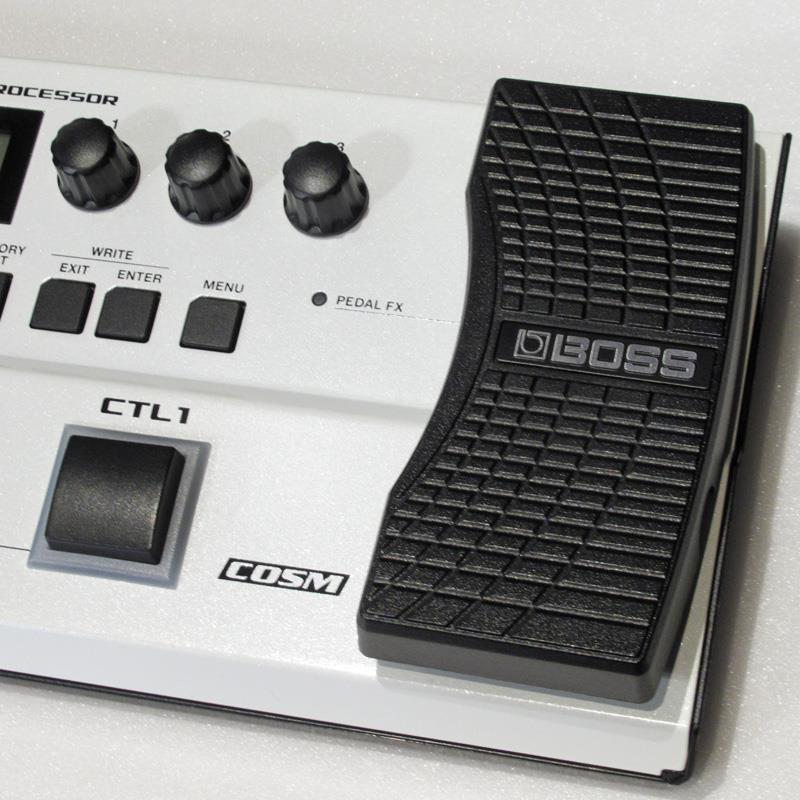 BOSS GT-1 ホワイト BOSS GT-1-WH マルチエフェクター 限定カラー！ ボス 【 洛北阪急