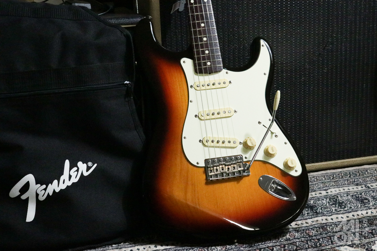 ストラトキャスター サンバースト　Fender Japan ST62 3tone Sunburst by Fender Japan – GuitarQuest イシバシ