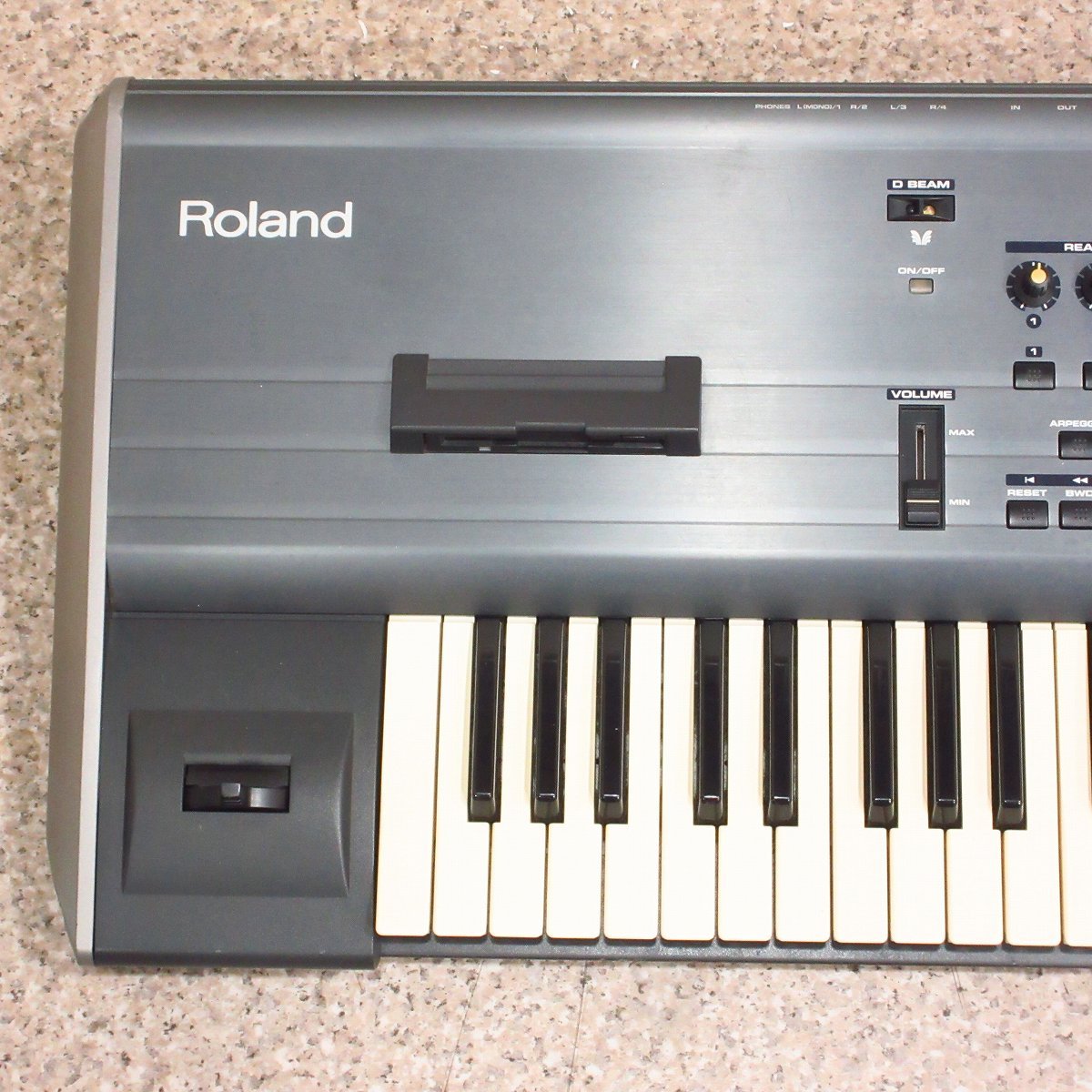 Roland FA-76(FANTOM) 
