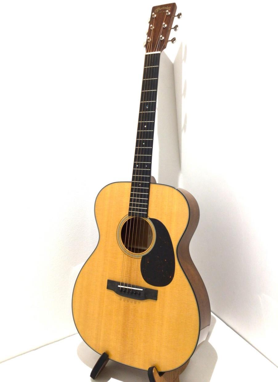 Martin 000-18 Standard（新品/送料無料）【楽器検索デジマート】
