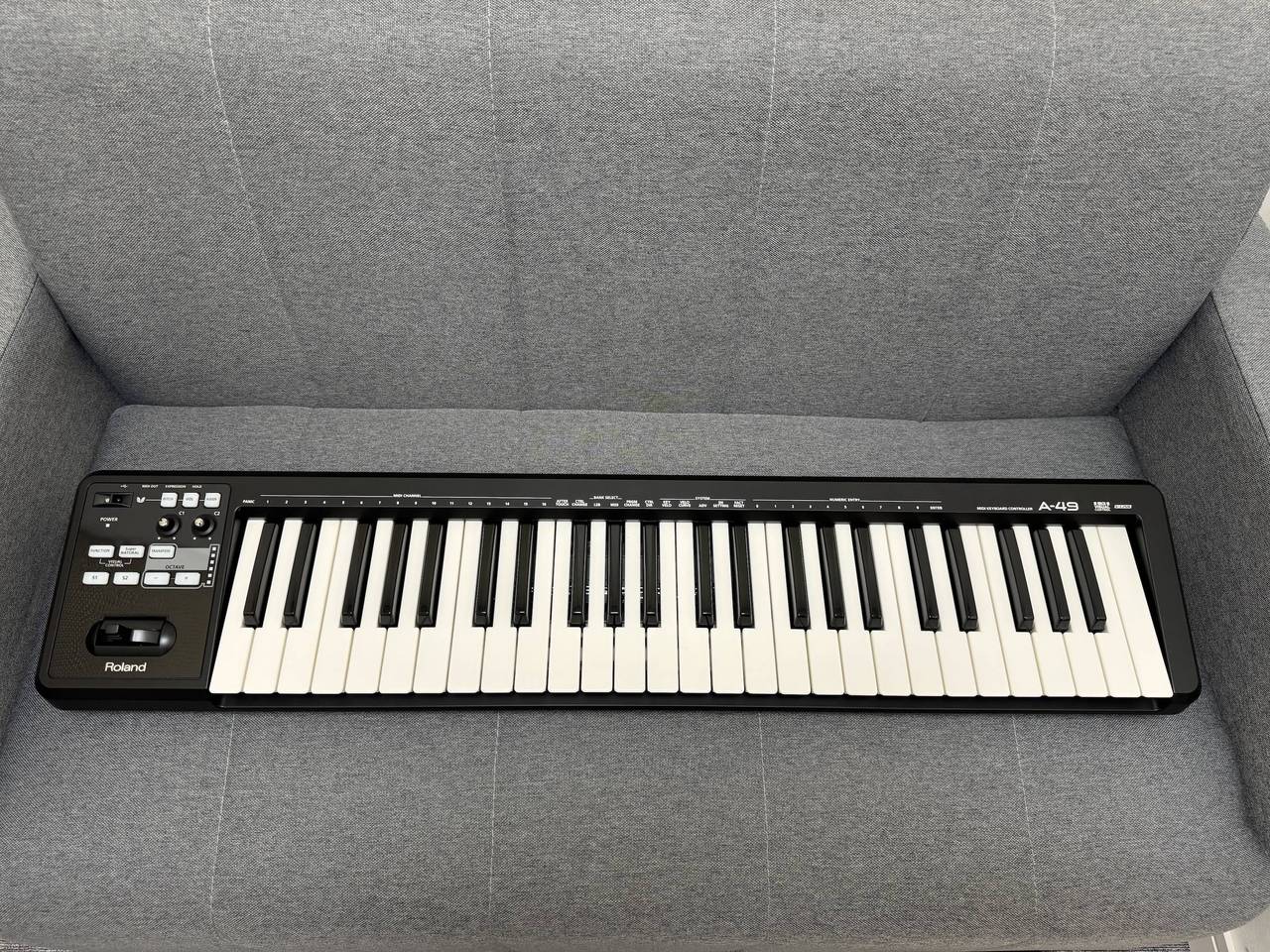 Roland A-49 BK ブラック MIDIキーボード・コントローラー 49鍵盤