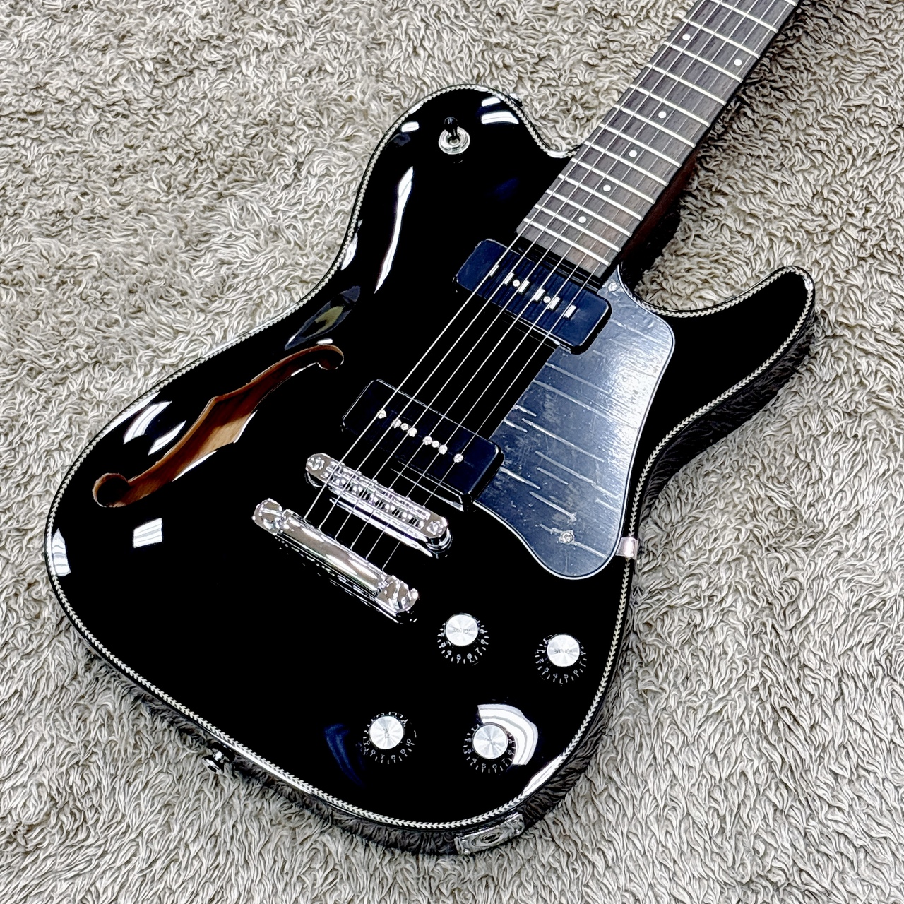 Bacchus BARON-JAZZ Alnico / BLK-Top -Global Series- 【P90