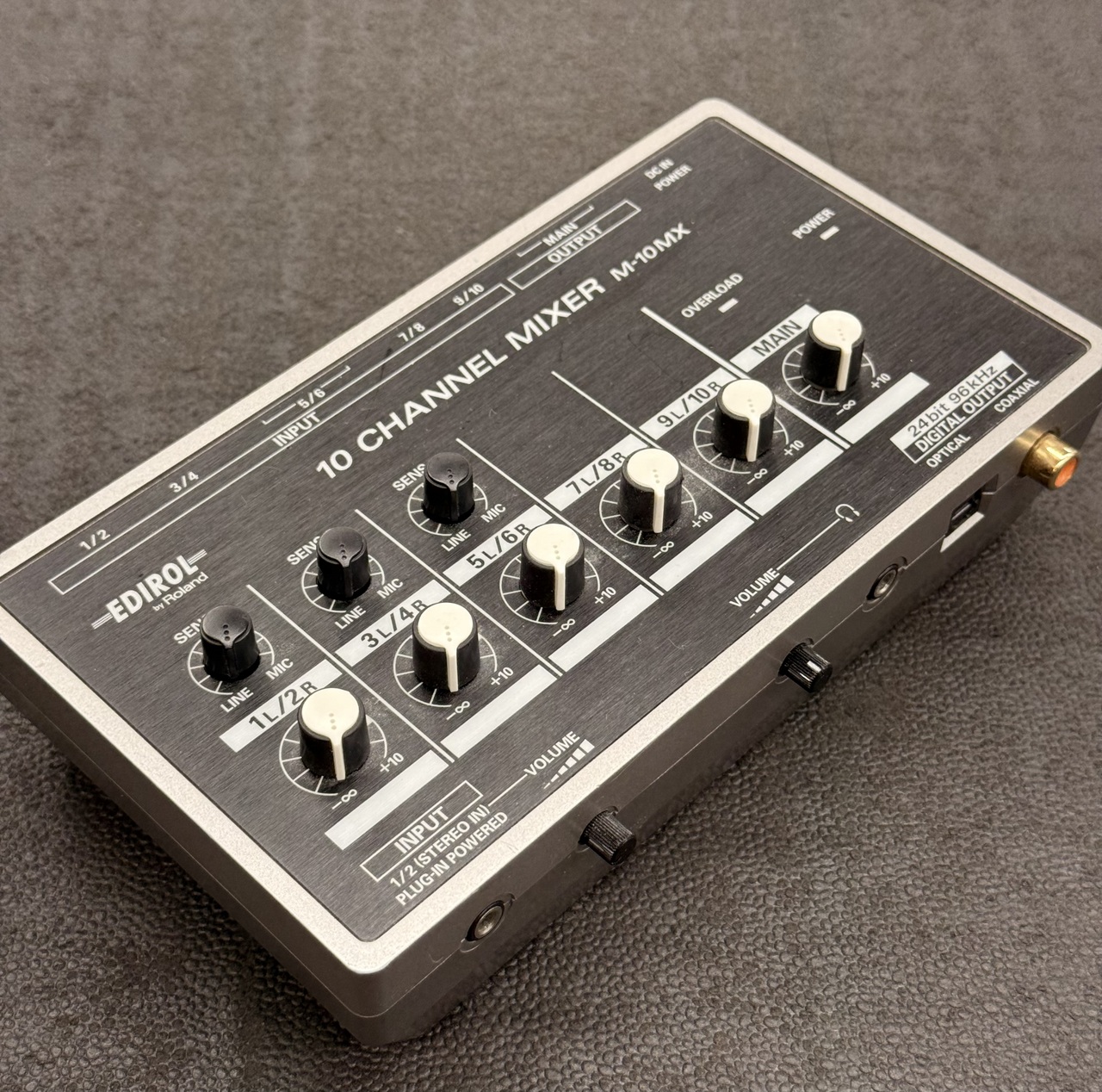 【極美品】Roland M-10MX 10-channel Mixer Roland - M-10MX | 10-Channel Battery-Powered Mixer