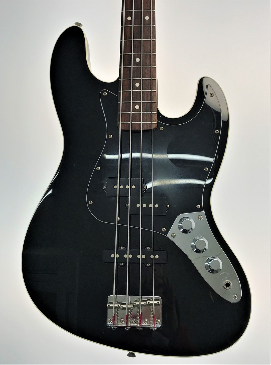 Fender Japan AJB-58 BlackシリーズFende - ベース