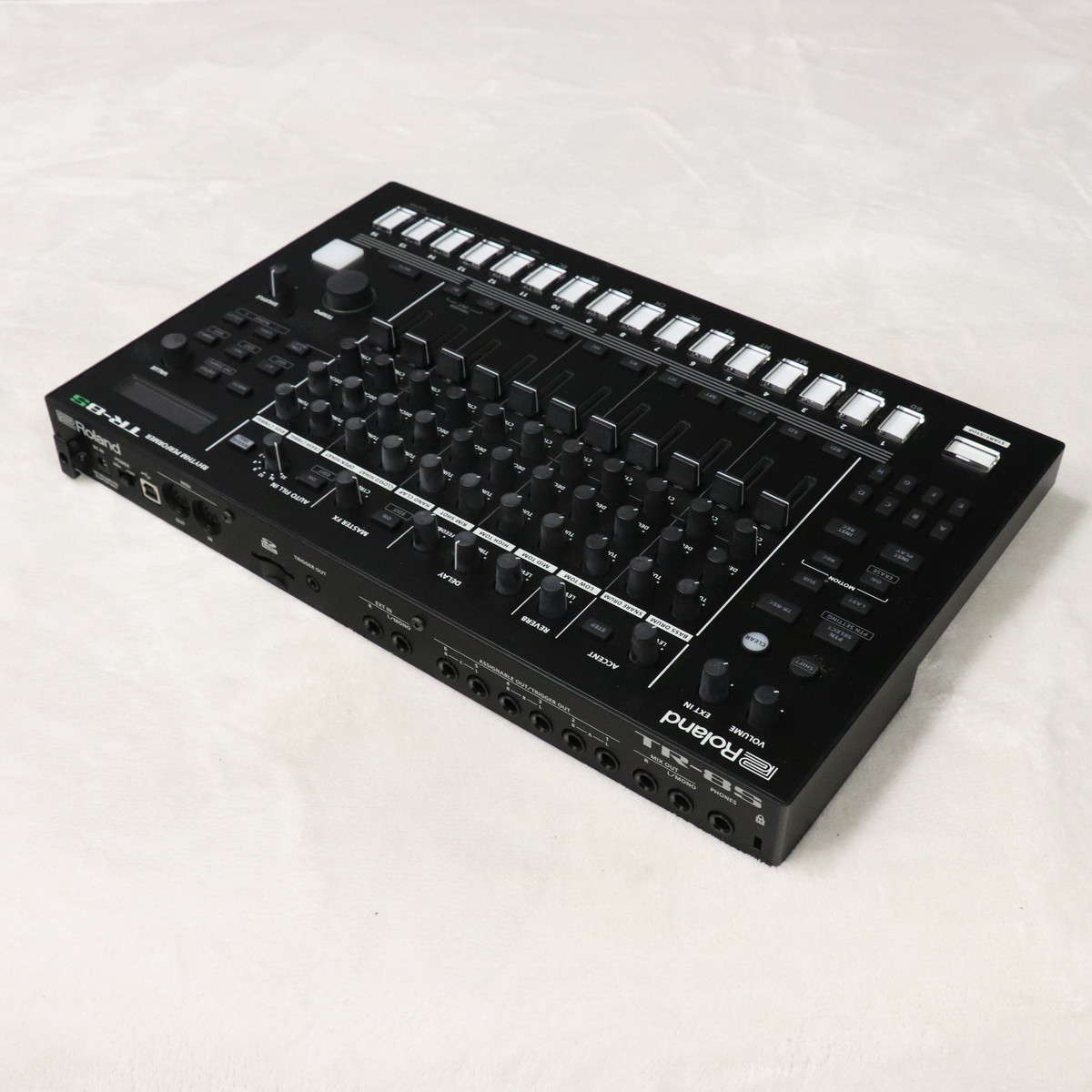 Roland TR-8S AIRA Series Rhythm Performer 【梅田店】（中古/送料