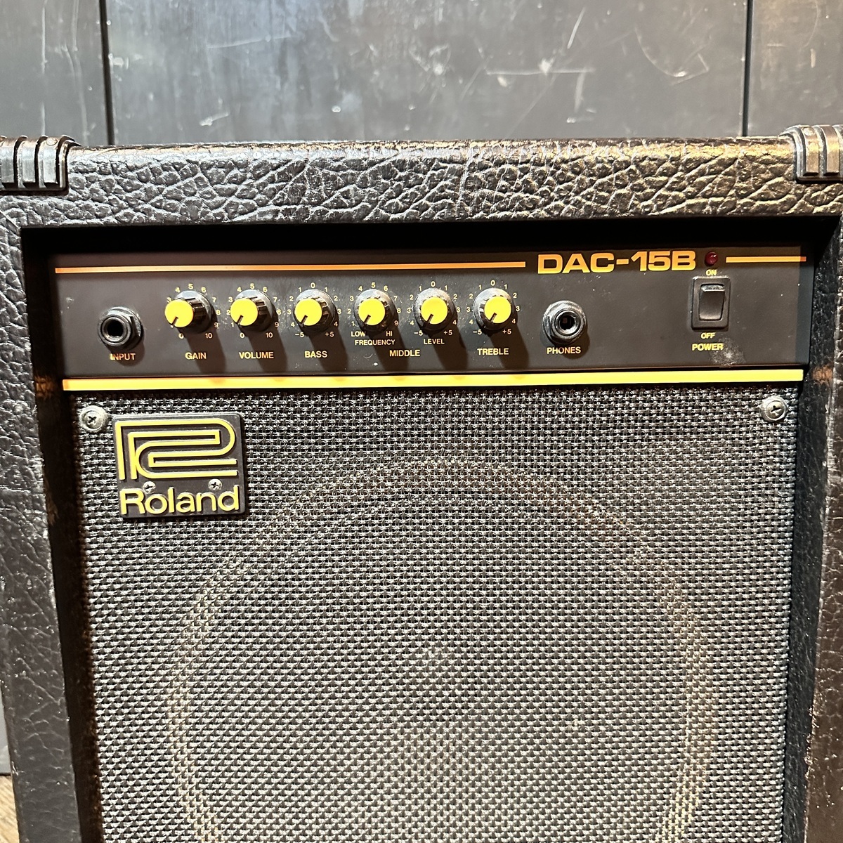 Roland DAC-15B（中古）【楽器検索デジマート】