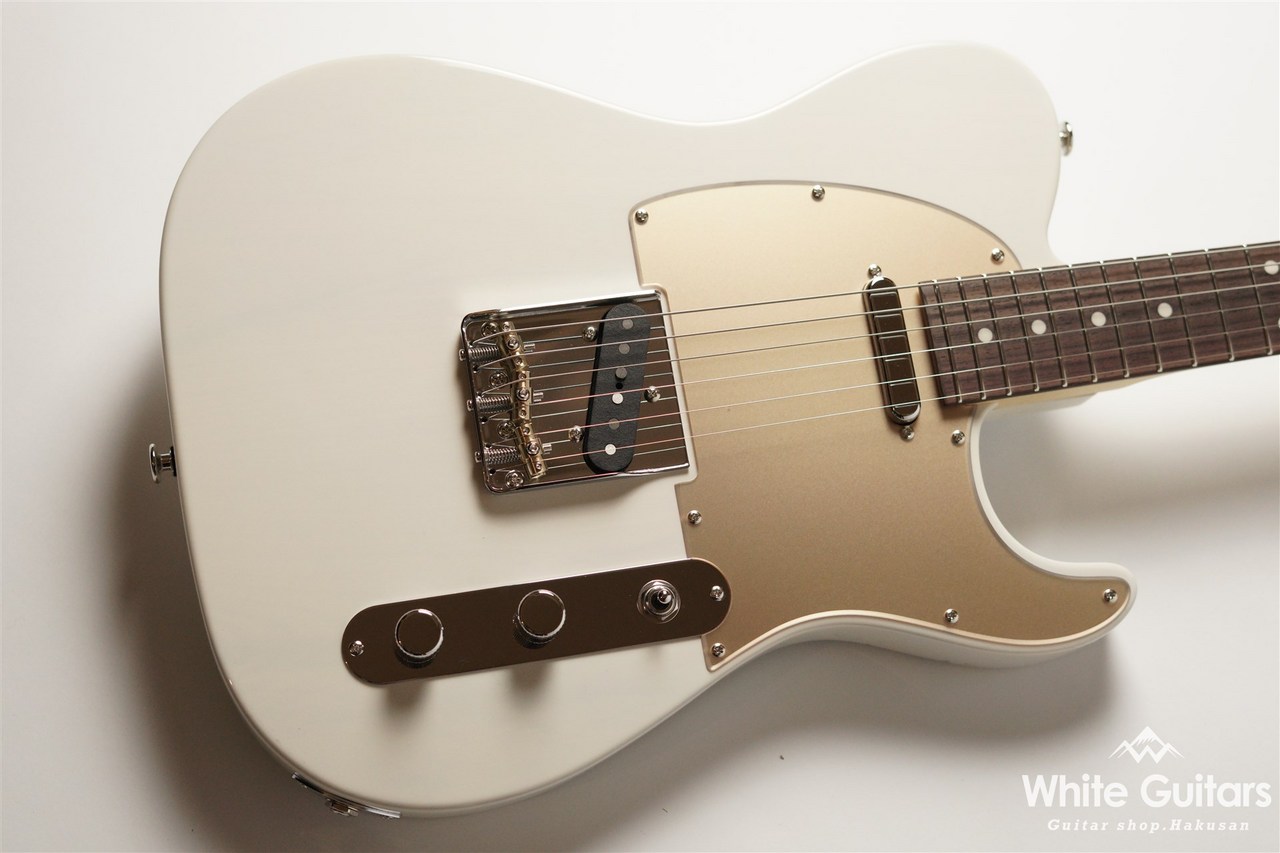 Momoka Gold サイン入り (期間限定で値下げしてます。) momose MT2-STD/R - White Blonde / Gold Acryl Pick Guard